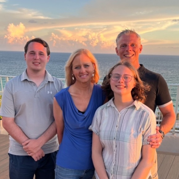 Meet your Posher, Deborah - Picture 13 of 14